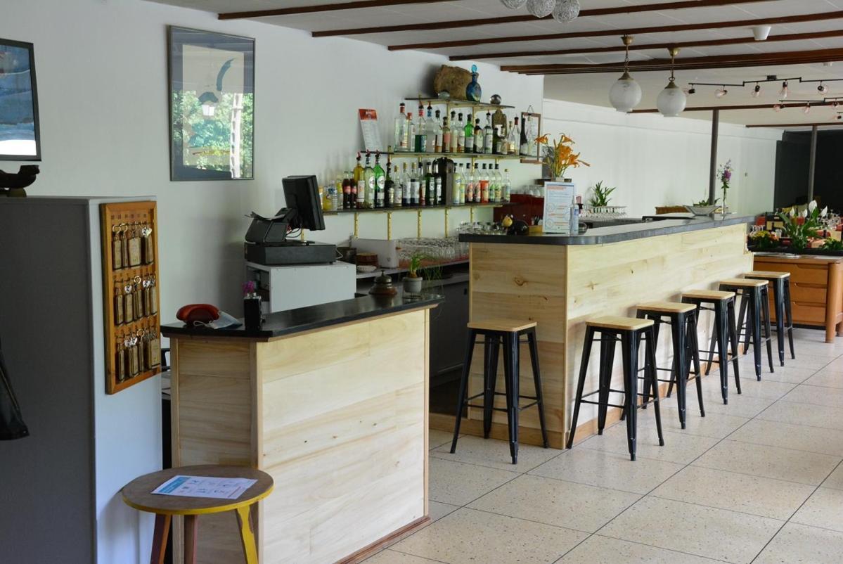 Les Rocks Hotel Brusque Ngoại thất bức ảnh